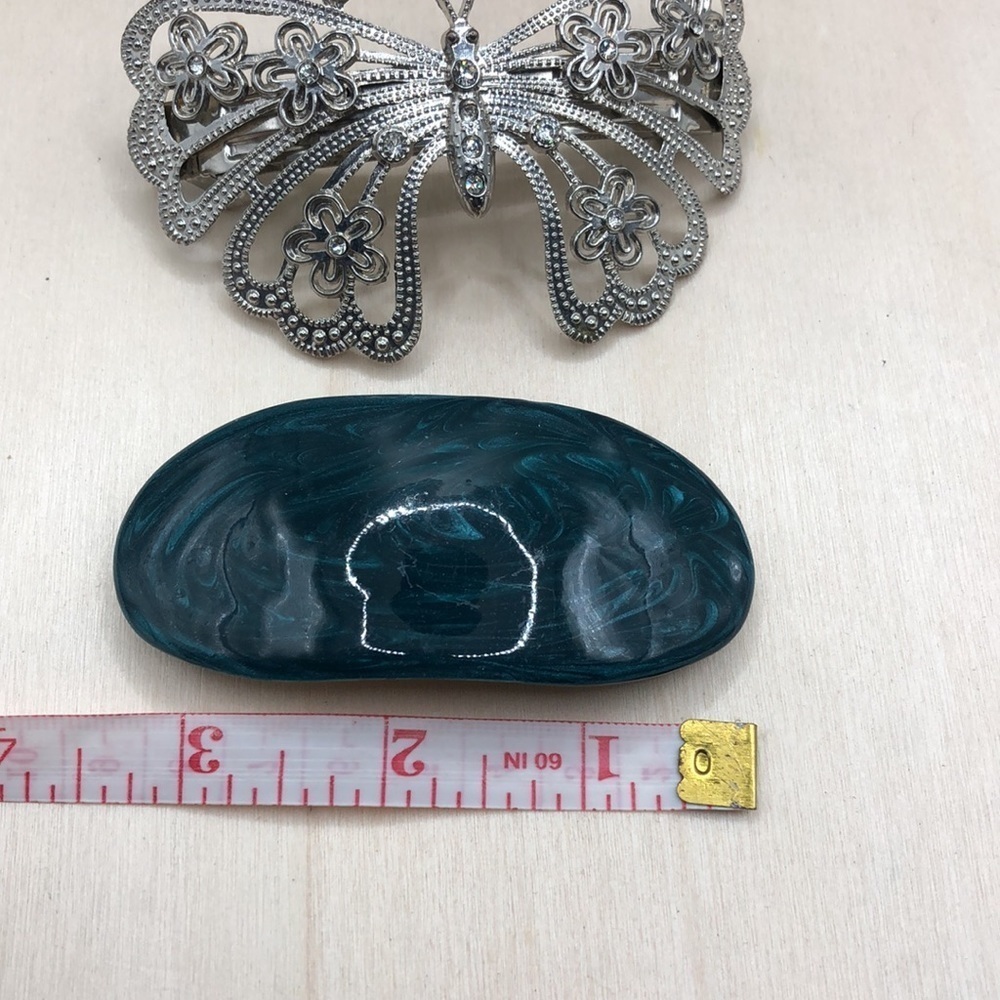Vintage 2 barrette hair clips enamel and butterfly. - Picture 5 of 8